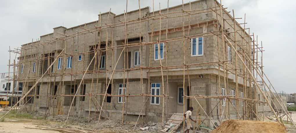 Construction 01